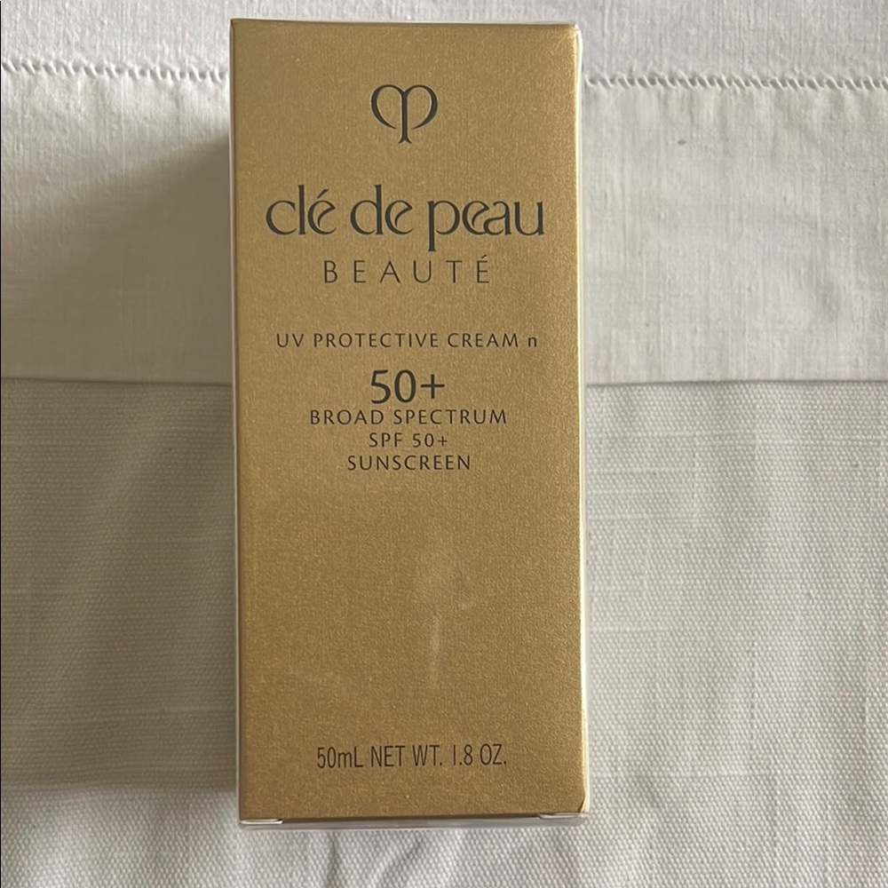 Gold UV Protective Cream SPF 50+ Sunscreen NEW